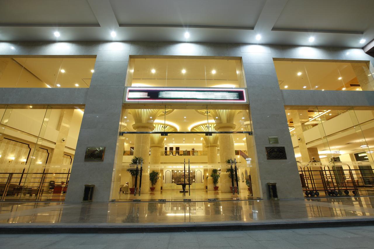 Majestic Mong Cai Hotel Exterior foto